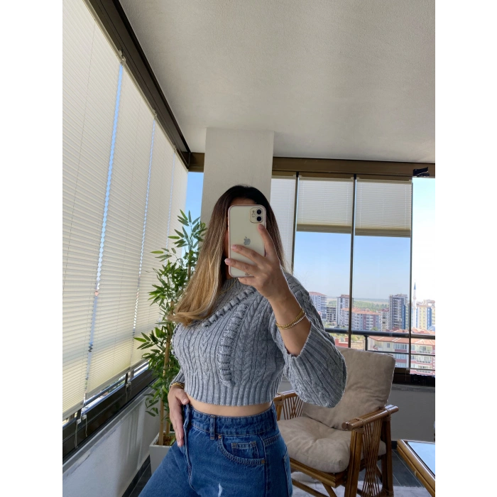 GRİ RENK KROP KAZAK