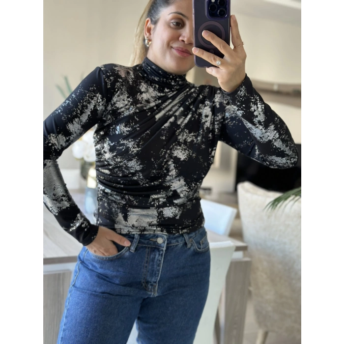 METALİK DESENLİ SİYAH BLUZ