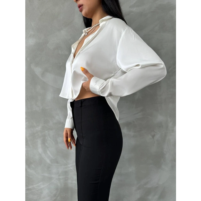 SATEN BEYAZ KADIN GÖMLEK