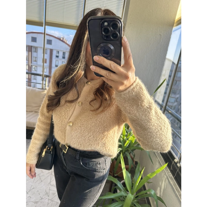 TOK DOKULU TEDDY BEJ HIRKA