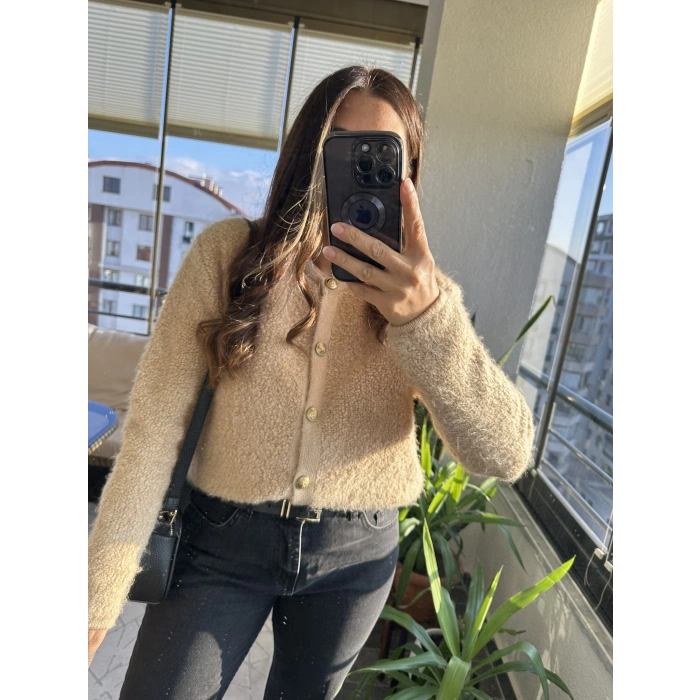 TOK DOKULU TEDDY BEJ HIRKA