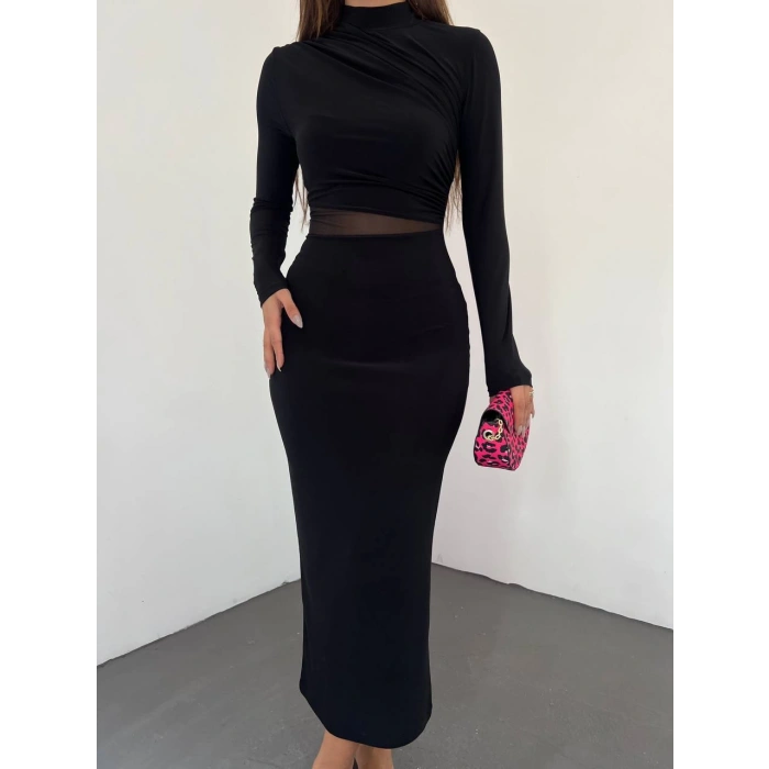 TÜL DETAYLI SİYAH ELBİSE