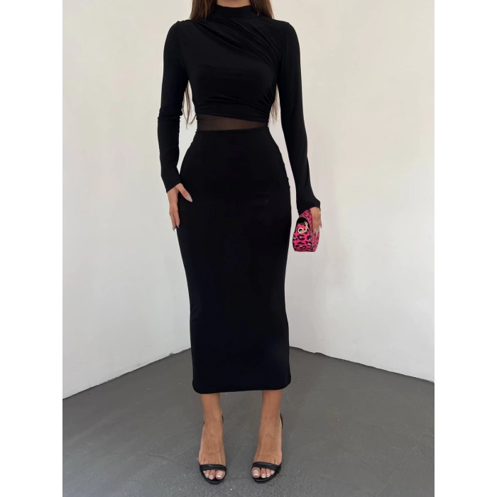 TÜL DETAYLI SİYAH ELBİSE