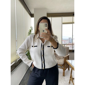 GOLD DÜĞMELİ BEJ RENK TRİKO HIRKA