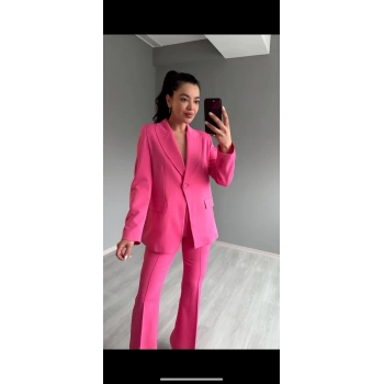 PEMBE İKİLİ TAKIM