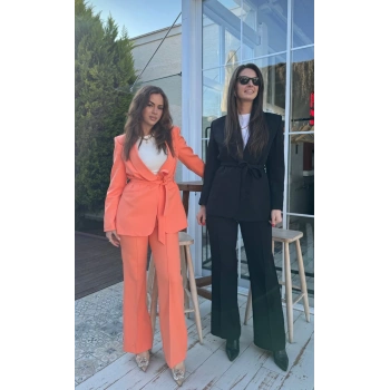 SİYAH BAĞLAMALI İKİLİ TAKIM