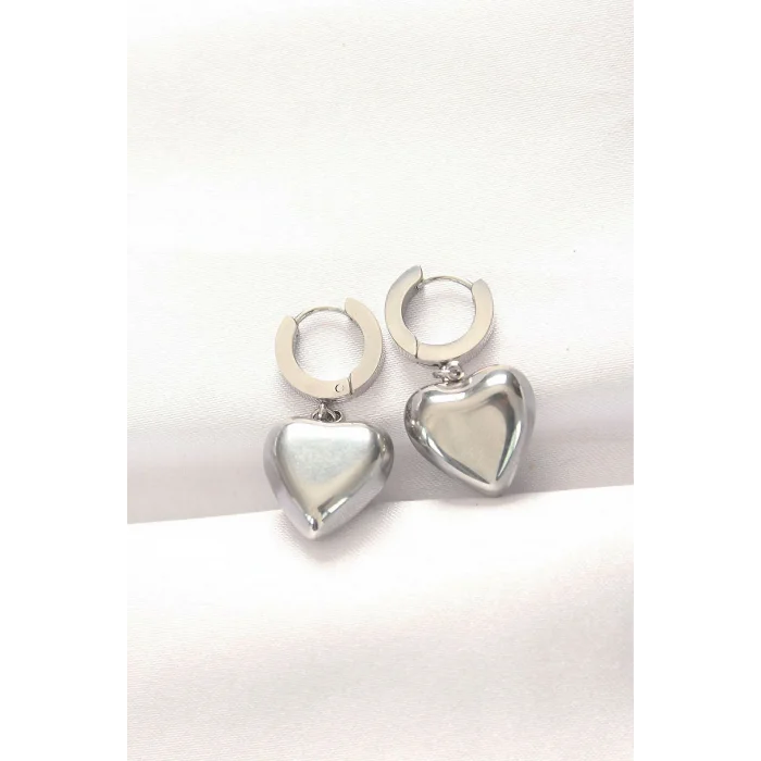 316L Çelik Gümüş Renk Bombeli Kalp Tasarımlı Küpe