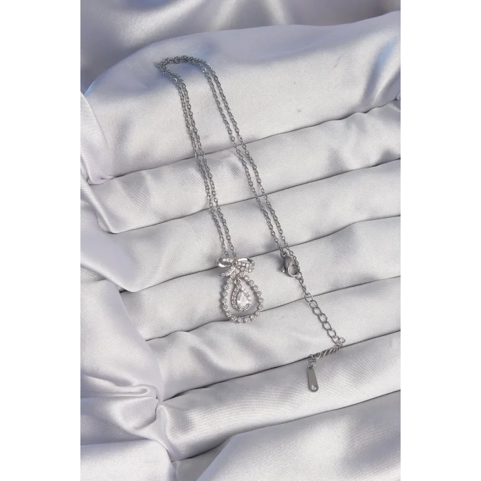 316L Çelik Gümüş Renk Fiyonk Detaylı Zirkon Taşlı Damla Model Kolye