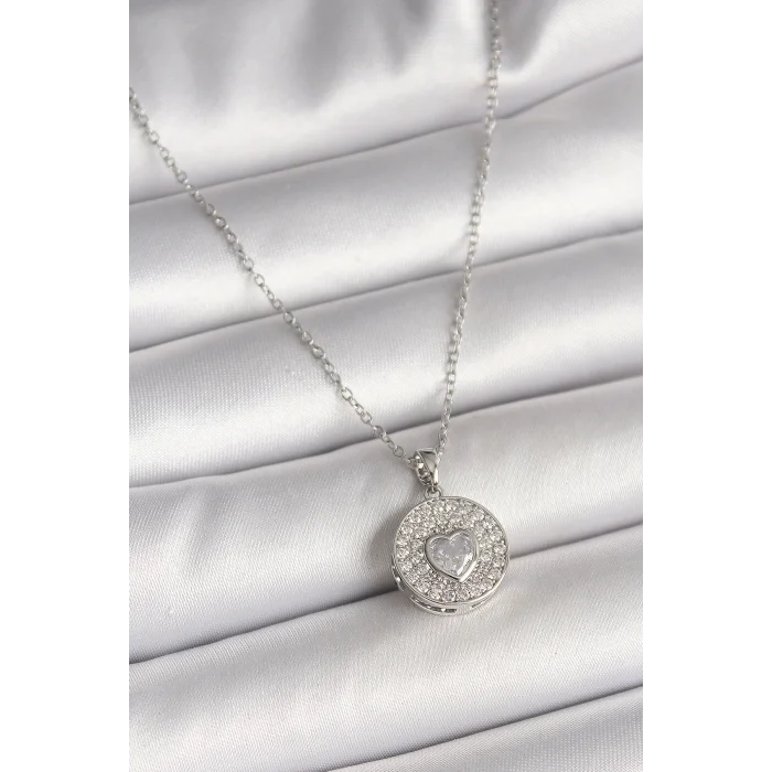 316L Çelik Gümüş Renk Zincir Zirkon Taşlı Kalp İşlemeli Madalyon Model Kadın Kolye
