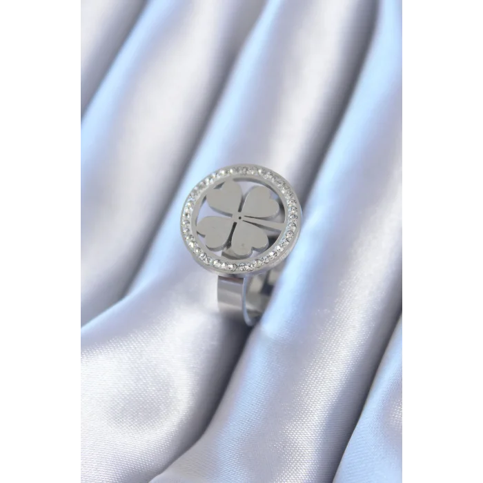 316L Çelik Gümüş Renk Zirkon Taşlı Yonca Model Kadın Yüzük