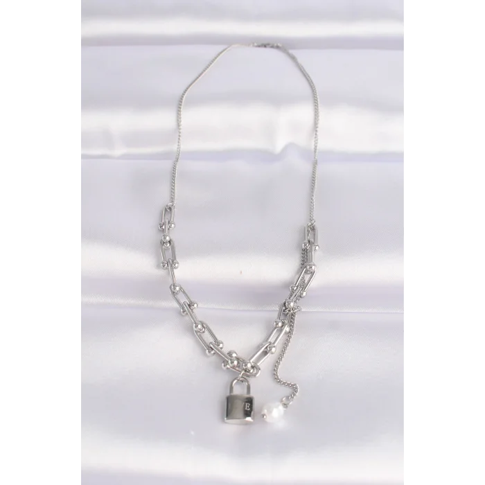 316L Çelik Zincir Gümüş Renk Zincirli Love Yazılı Kilit Kolye