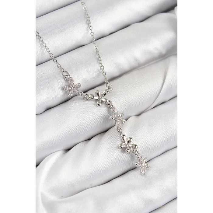 316L Çelik Zirkon Taşlı Çiçek Model Gümüş Renk Kadın Kolye