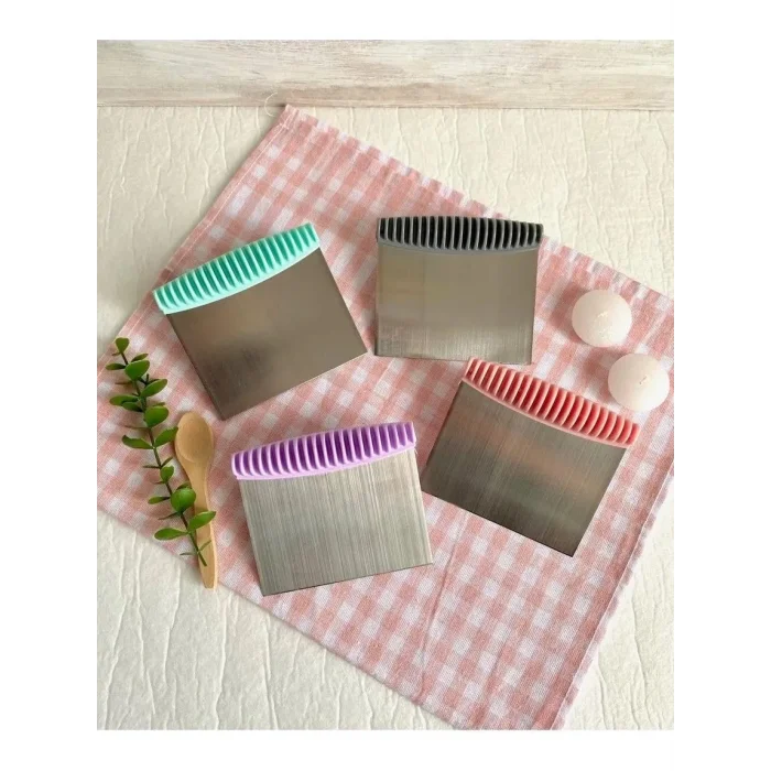 Çelik Hamur Kesici Kazıyıcı Pasta Kek Dekorasyon Spatula Aleti Çok Renkli