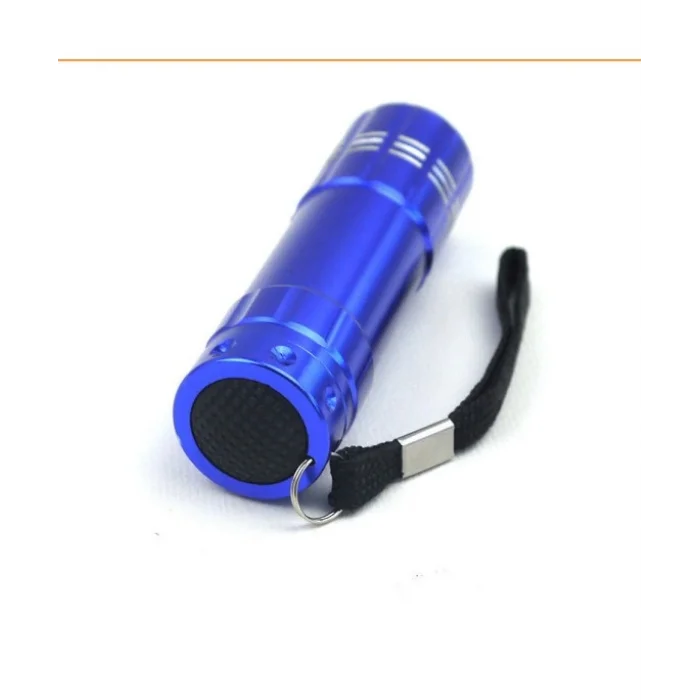 9 LEDLİ PİLLİ EL FENERİ