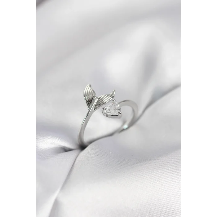 Balık Kuyruğu Model Gümüş Renk Zirkon Taşlı Kadın Yüzük