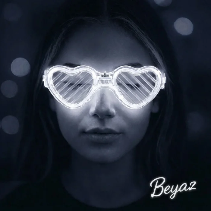 Beyaz LED Işıklı Kalp Gözlük – 3 Modlu Parti - Glow Gözlüğü (5047)