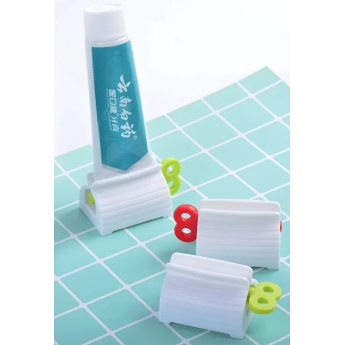 Çevirmeli Diş Macun Sıkacağı 1 Adet (5047)