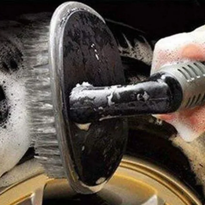 Çok Amaçlı Araç Temizlik Fırçası – Oto İç ve Dış Yüzeyler, Koltuk, Halı, Torpido ve Jant İçin Ergonomik Temizlik Fırçası (5047)