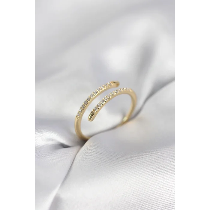 Gold Renk Yılan Kuyruk Model Zirkon Taşlı Kadın Yüzük