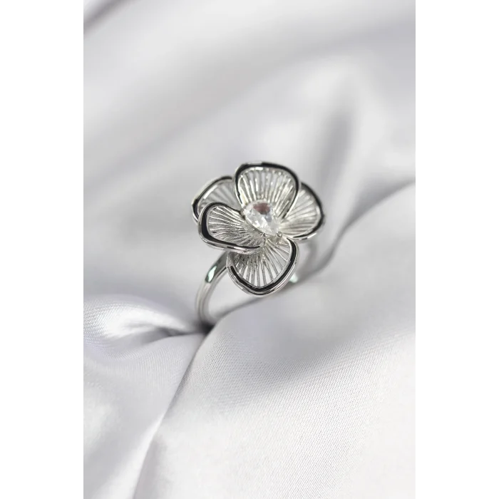 Gümüş Renk Çiçek Model Vintage Kadın Yüzük
