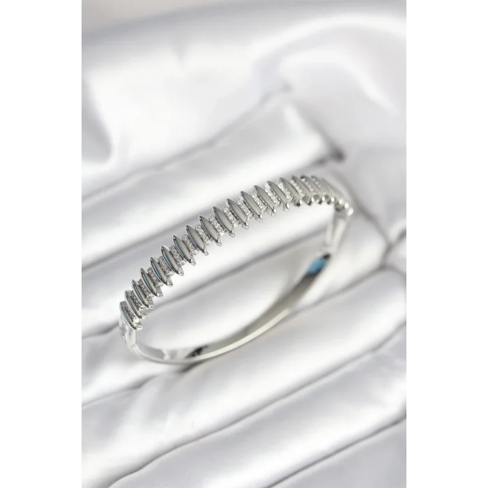 Gümüş Renk Zirkon Taşlı Pirinç Kadın Kelepçe