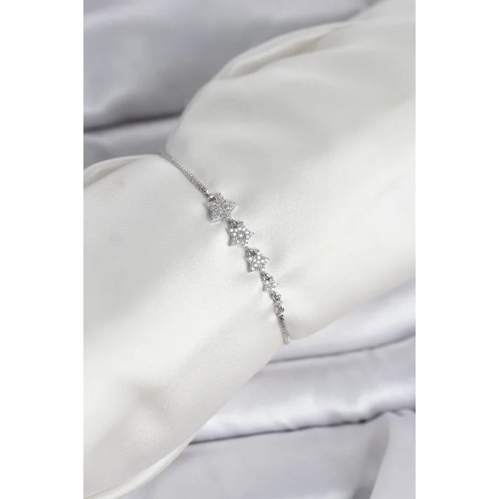 Gümüş Renk Zirkon Taşlı Yıldız Model Asansörlü Kadın Bileklik