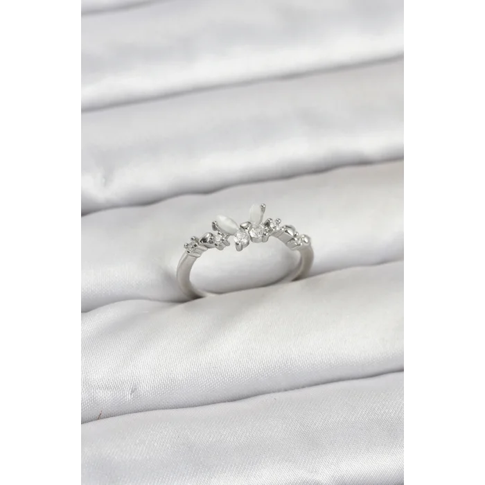 Kelebek Model Gümüş Renk Pirinç Kadın Yüzük