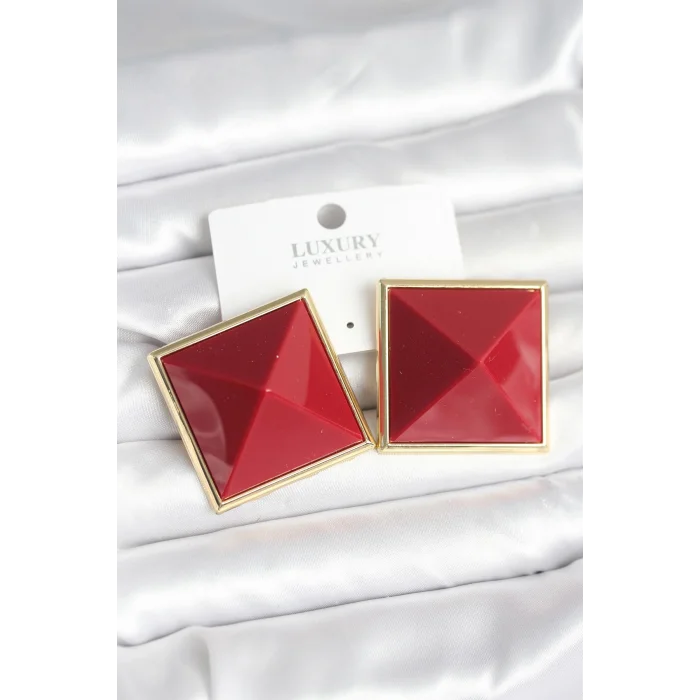 Pirinç Gold Renk Bordo Piramit Model Kadın Küpe