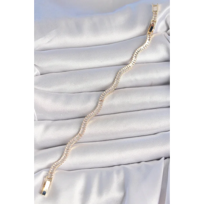 Pirinç Gold Renk Su Yolu Zirkon Taşlı Model Kadın Bileklik