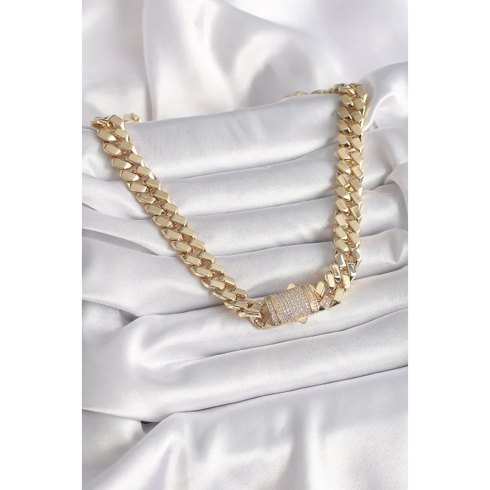 Pirinç Gold Renk VIP Exclusive Seri Gurmet Model Kadın Kolye