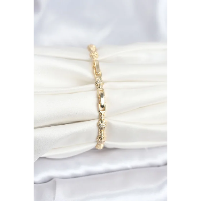 Pirinç Gold Renk VIP Seri Punta Model Zirkon Taşlı Kadın Bileklik