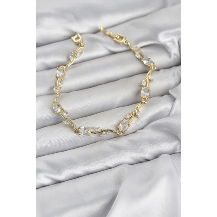 Pirinç Gold Renk Zirkon Taşlı Çiçek Model Kadın Bileklik