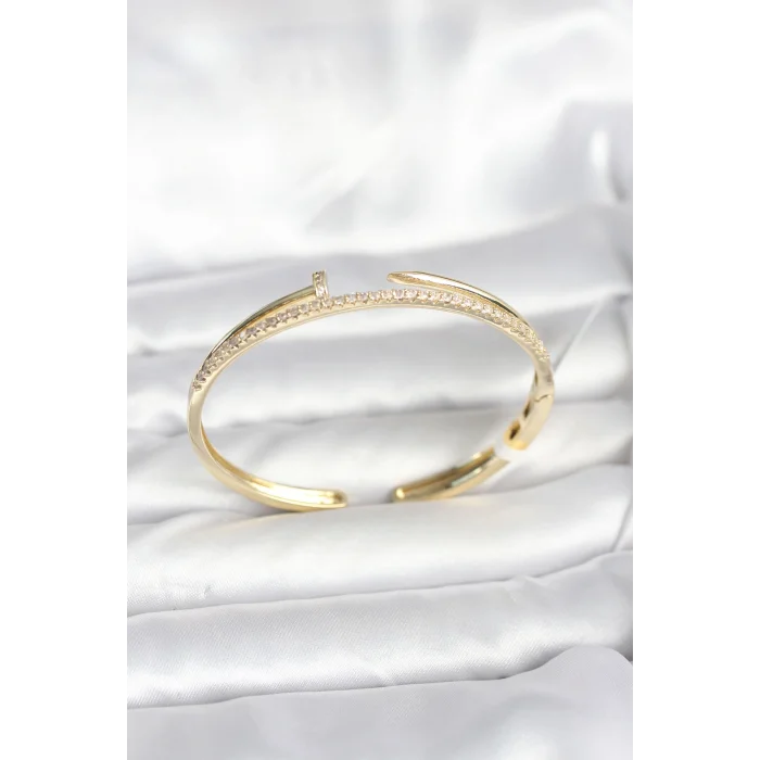 Pirinç Gold Renk Zirkon Taşlı Çivi Model Kadın Kelepçe Bileklik