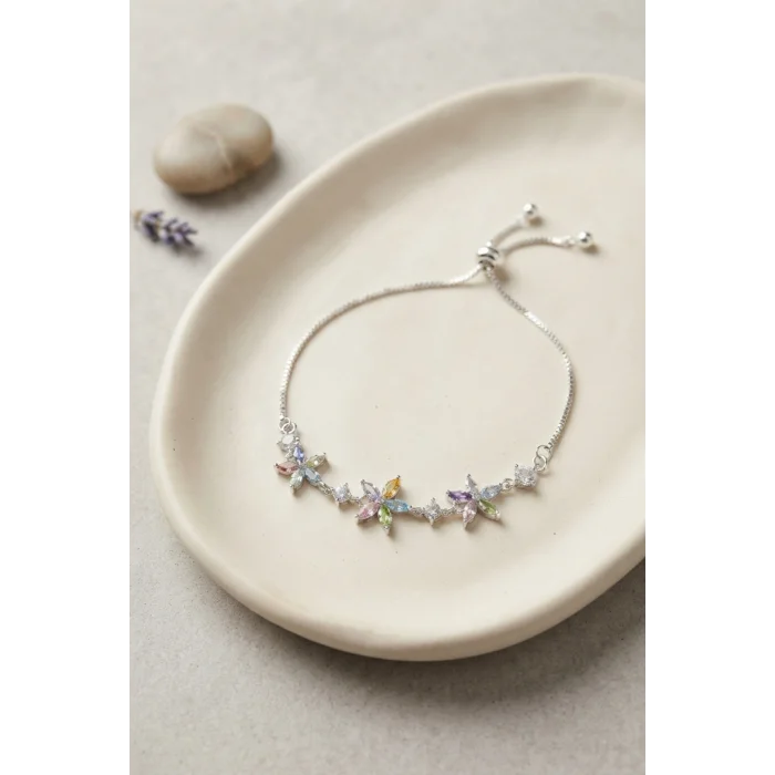 Pirinç Gümüş Renk Çiçekli Model Zirkon Taşlı Asansörlü Bileklik