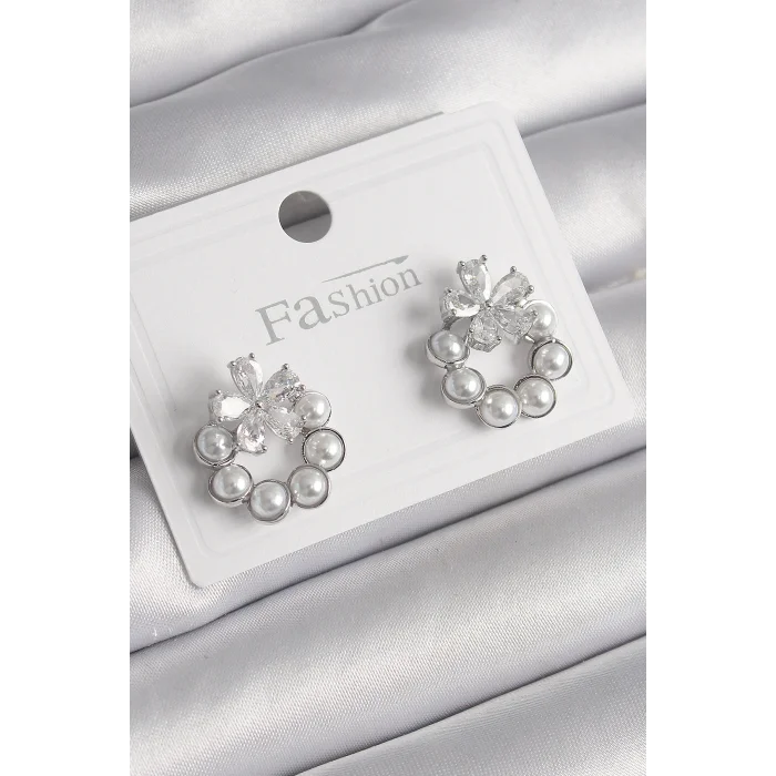 Pirinç Gümüş Renk İncili Halka Model Zirkon Taşlı Çiçek Detay Kadın Küpe