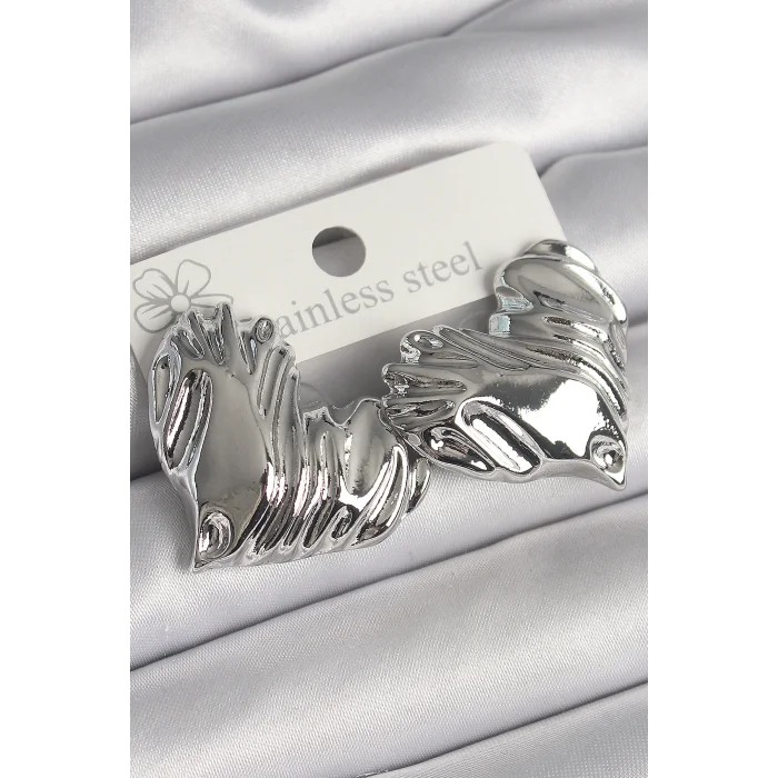 Pirinç Gümüş Renk İşlemeli Kalp Model Kadın Küpe