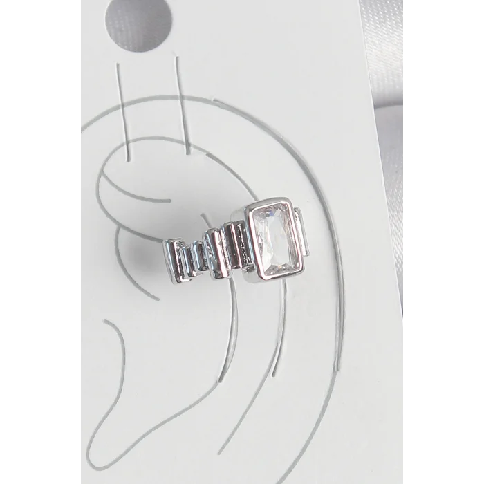 Pirinç Gümüş Renk Kare Zirkon Taşlı Kadın Kıkırdak Model Küpe