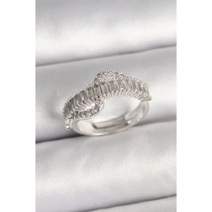 Pirinç Gümüş Renk Su Yolu Zirkon Taşlı Ayarlanabilir Model Kadın Yüzük