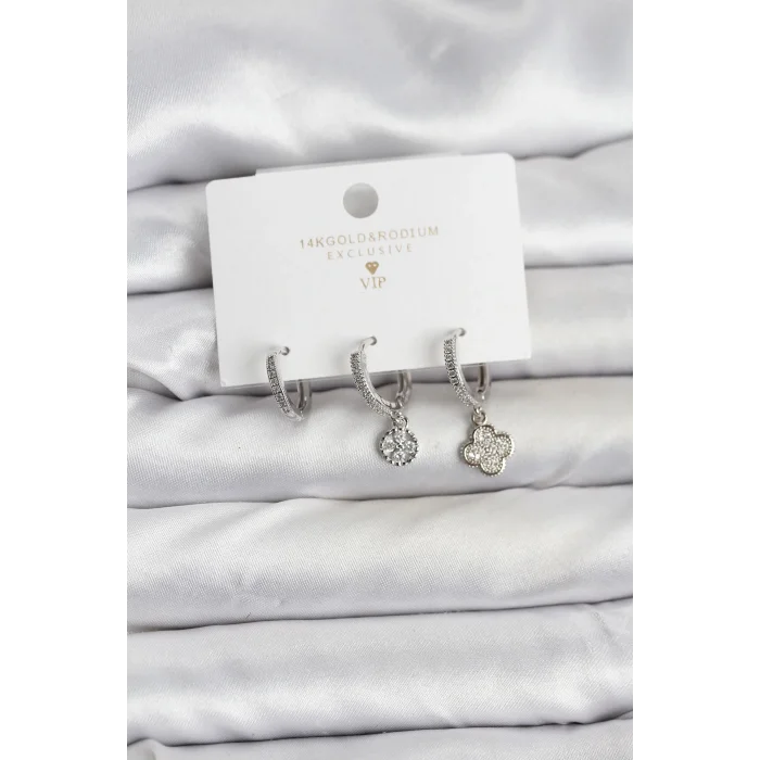 Pirinç Gümüş Renk Yonca Model 3lü Kadın Küpe Seti