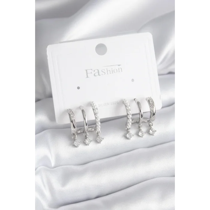 Pirinç Gümüş Renk Zirkon Taş Detay İncili Kadın Küpe