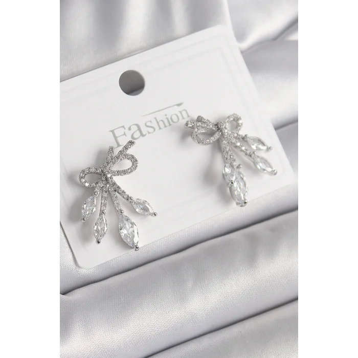 Pirinç Gümüş Renk Zirkon Taşlı Düğüm Model Damla Zirkon Taşlı Kadın Küpe