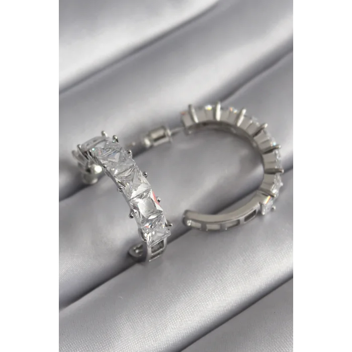 Pirinç Gümüş Renk Zirkon Taşlı Halka Model Kadın Küpe