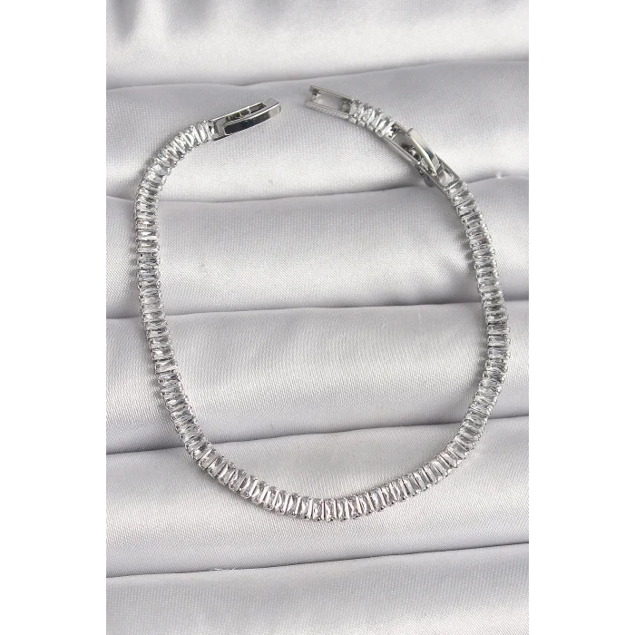 Pirinç Gümüş Renk Zirkon Taşlı Su Yolu Model Kadın Bileklik