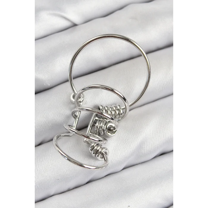 Pirinç Halkalı Model Gümüş Renk Kıkırdak Küpe