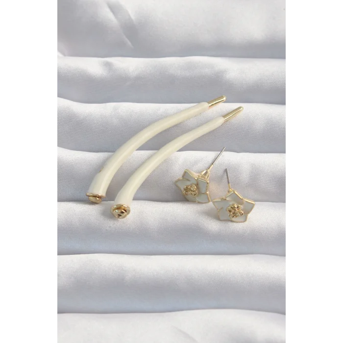 Pirinç Krem Renk Botega Küpe