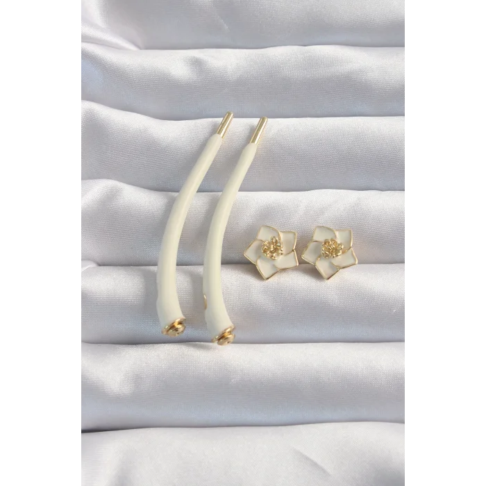 Pirinç Krem Renk Botega Küpe