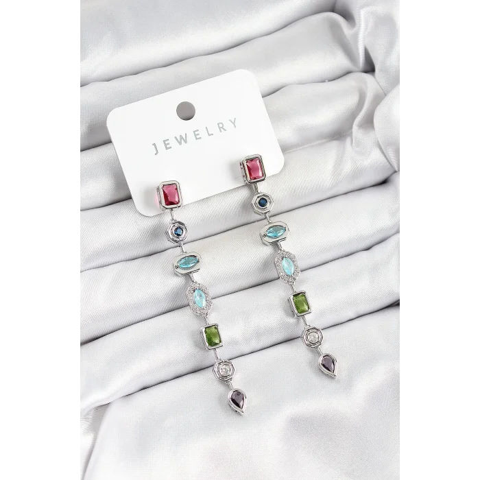 Pirinç Renkli Zirkon Taşlı Sallantılı Model Gümüş Renk Kadın Küpe