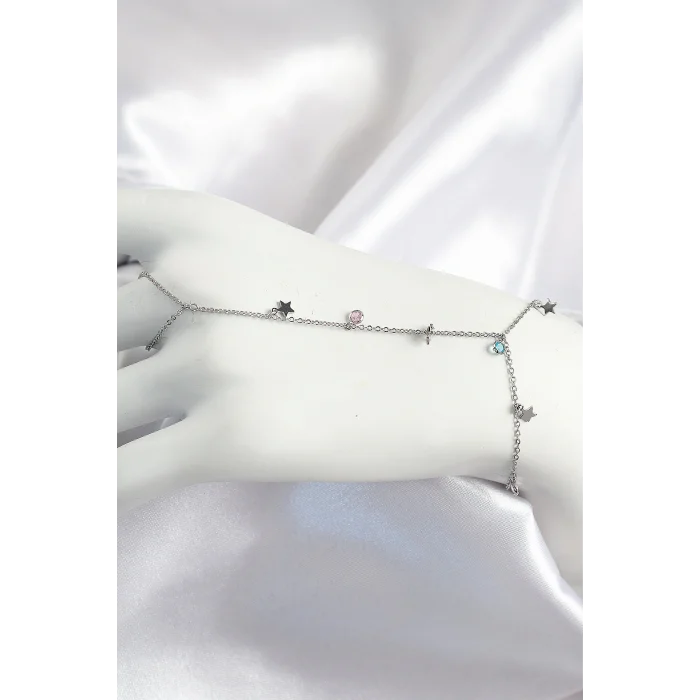 Pirinç Renkli Zirkon Taşlı Sallantılı Yıldızlı Model Gümüş Renk Kadın Şahmeran