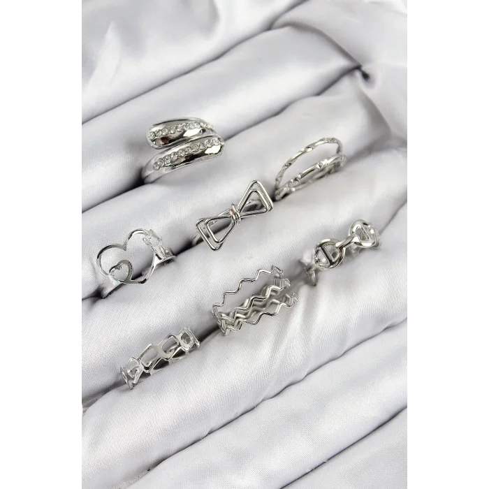 Pirinç Zirkon Taşlı Fiyonk Ve Kalp Model Gümüş Renk Kadın Yüzük Kombin Set