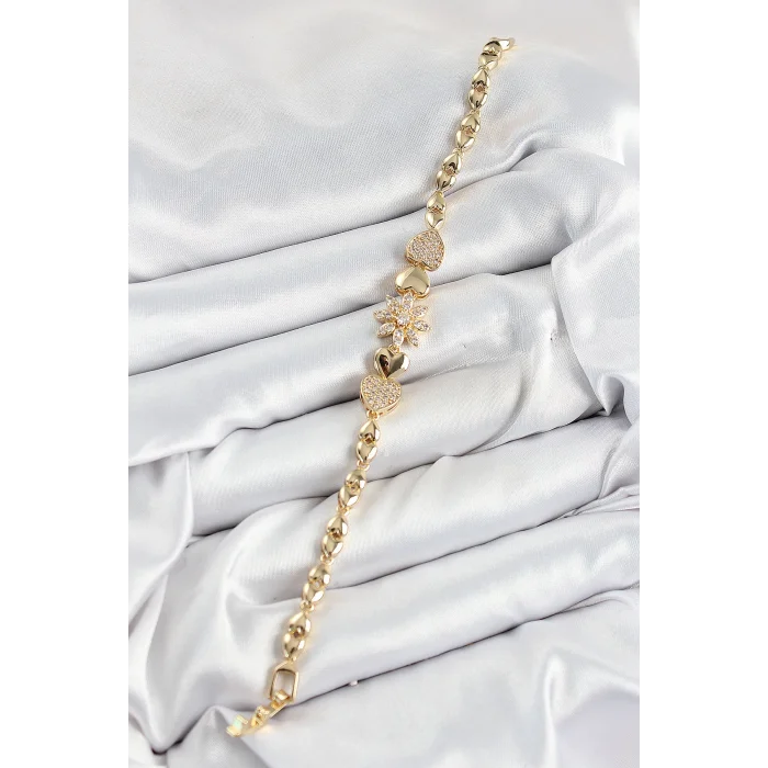 Pirinç Zirkon Taşlı Kalp Detaylı Çiçek Model Gold Renk Kadın Bileklik